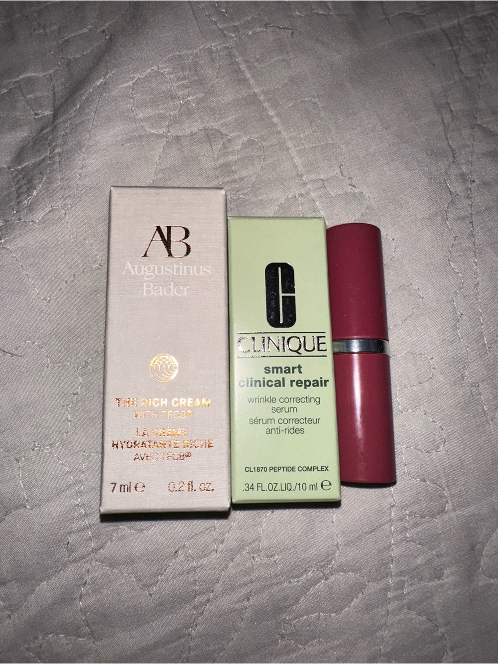 Clinique Smart Clinical Repair Serum with Rose Pink Lipstick